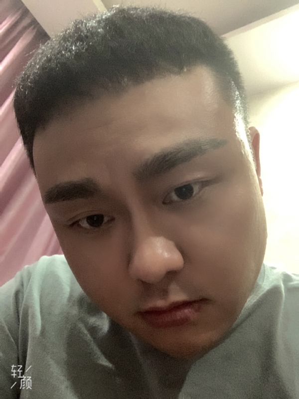 何为奈何的第二张照片--东莞相亲服务中心