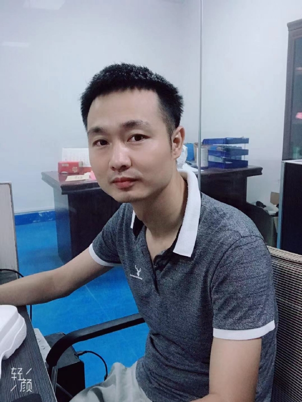 不忘初心的第一张照片--东莞相亲服务中心