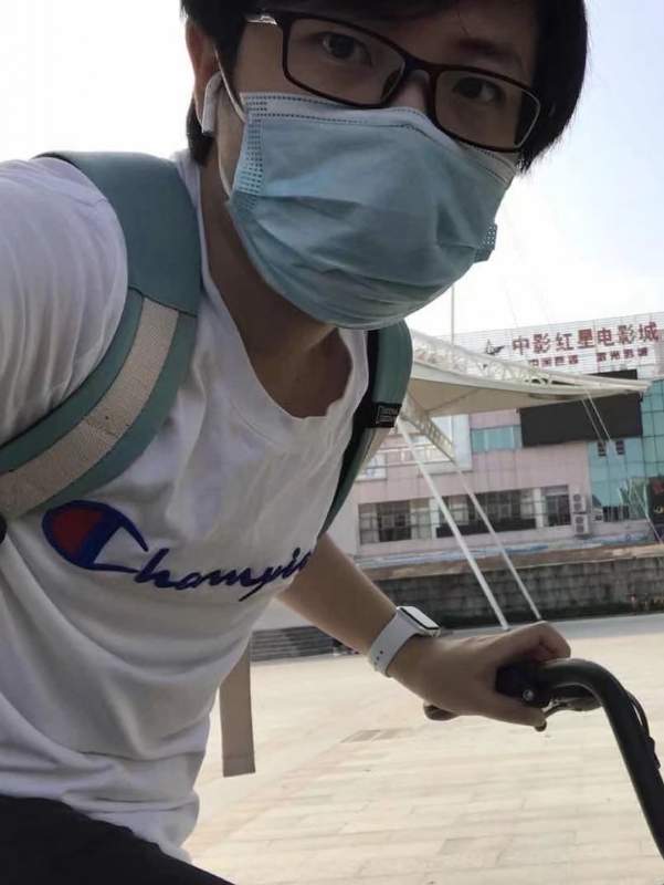 丁先生的第二张照片--东莞相亲服务中心