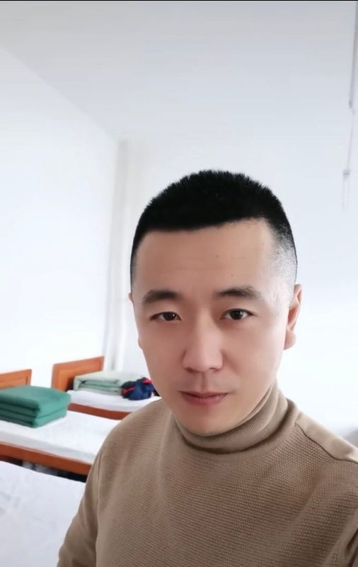 随风的第二张照片--东莞相亲服务中心