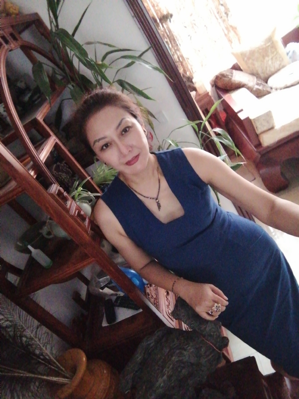 1975珠砂痣的第二张照片--东莞相亲服务中心