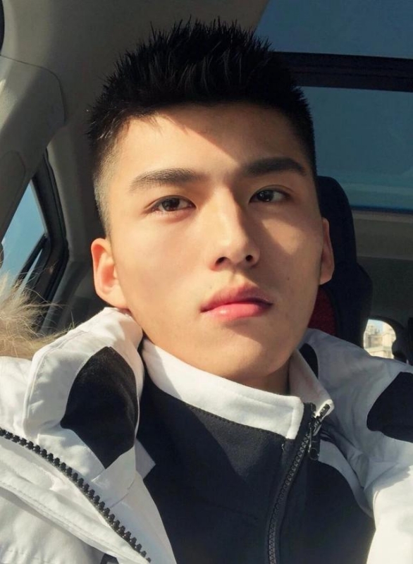 飞翔的第一张照片--东莞相亲服务中心