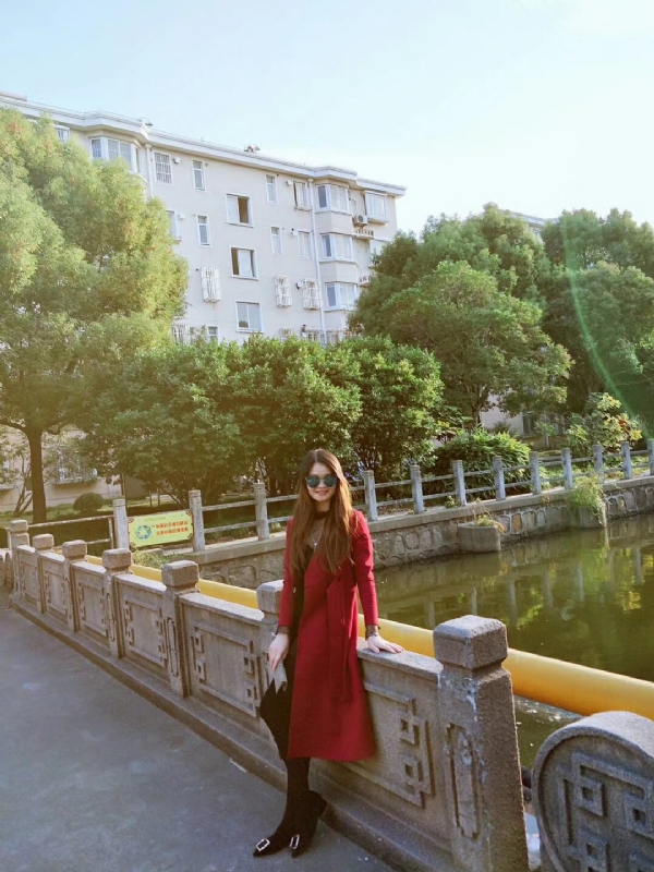 yaya的第一张照片--东莞相亲服务中心