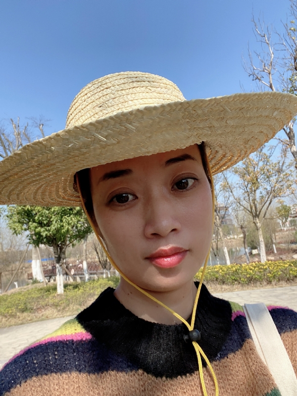 简单的第一张照片--东莞相亲服务中心