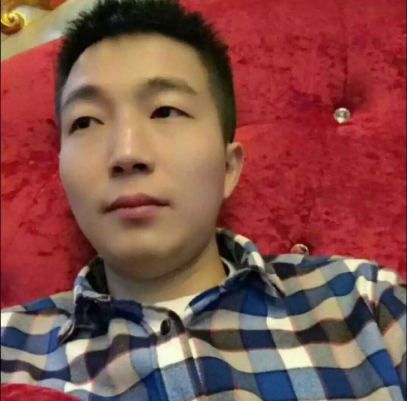 崩塌的信仰的第一张照片--东莞相亲服务中心