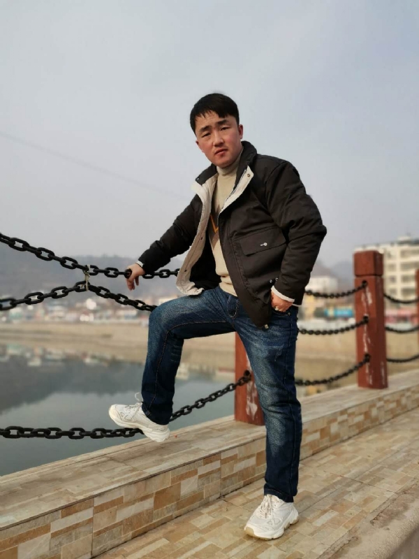 性情中人的第一张照片--东莞相亲服务中心