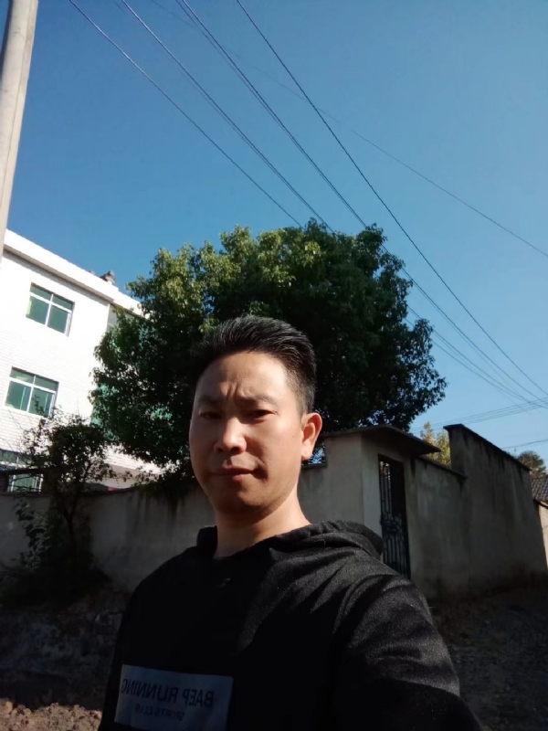 寻缘中的第二张照片--东莞相亲服务中心