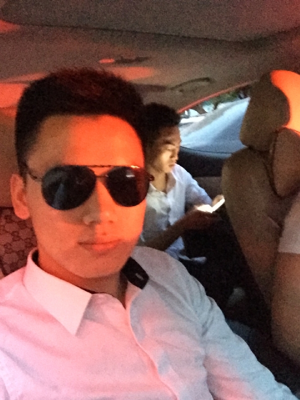 哎迩的第一张照片--东莞相亲服务中心