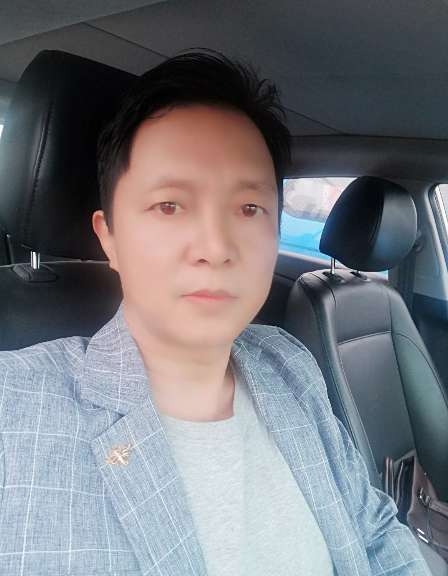 深蓝的第二张照片--东莞相亲服务中心