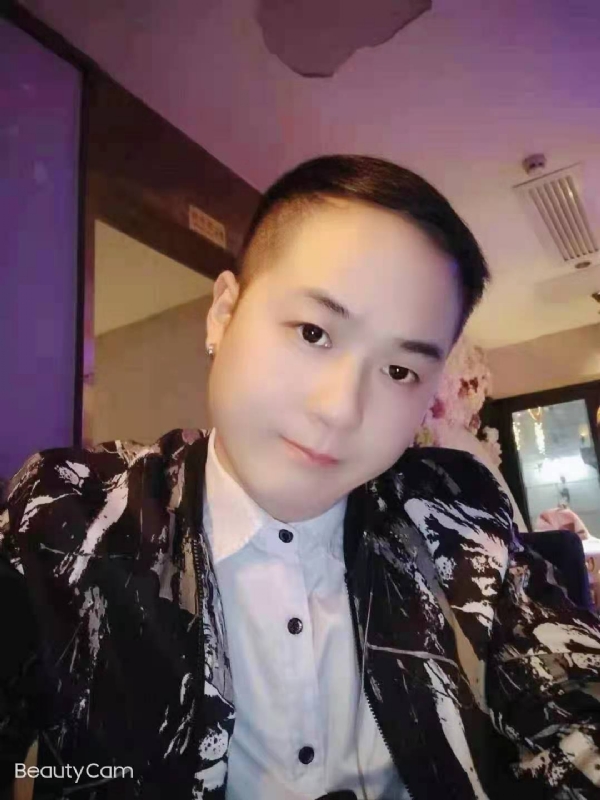 放弃一切，从头再来的第一张照片--东莞相亲服务中心