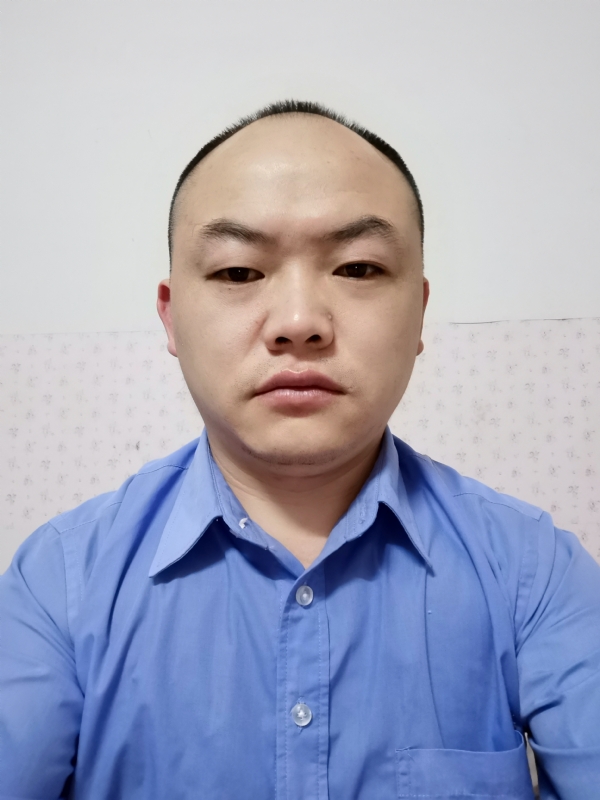 与子携老的第一张照片--东莞相亲服务中心