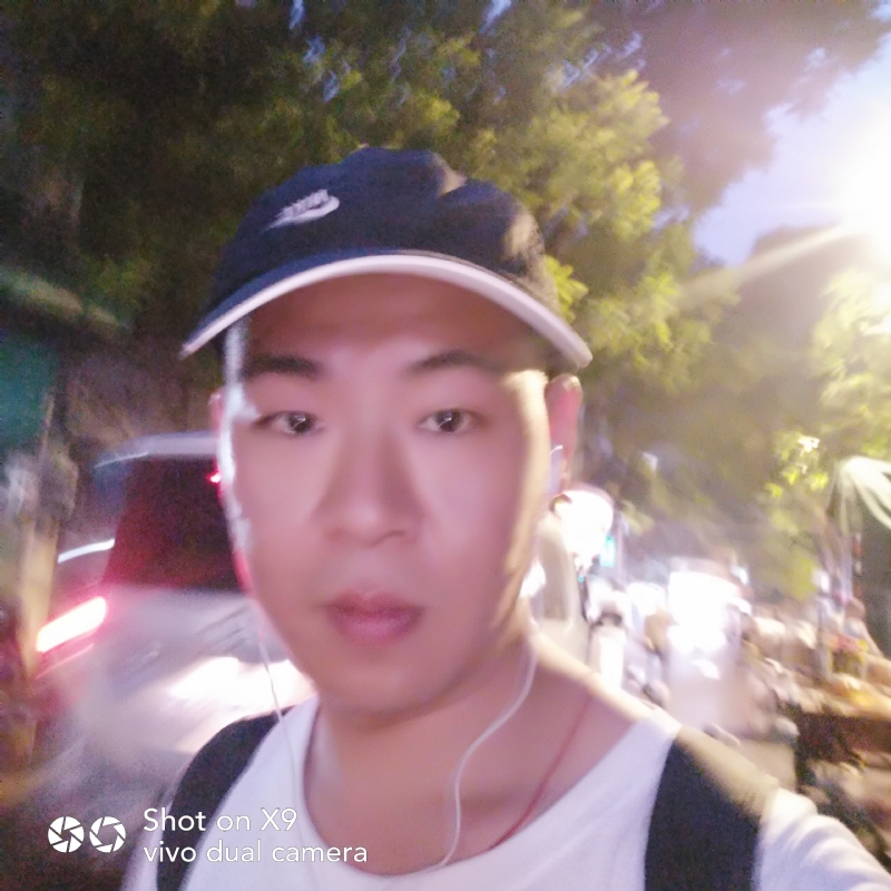 心跳男孩的第一张照片--东莞相亲服务中心