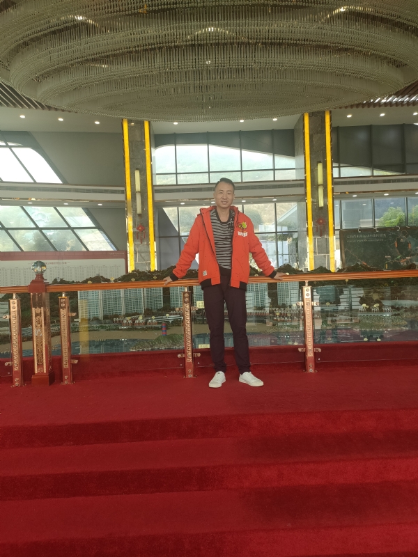 大飞的第一张照片--东莞相亲服务中心