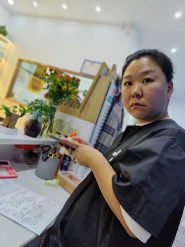 东北小野花的第一张照片--东莞相亲服务中心