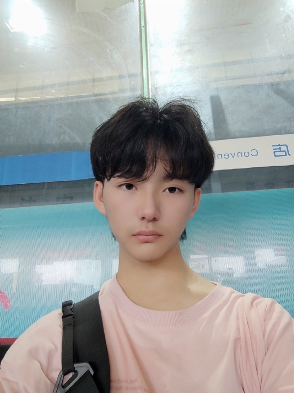 钱嘉豪的第二张照片--东莞相亲服务中心