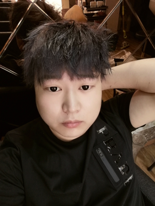 夜微凉的第一张照片--东莞相亲服务中心