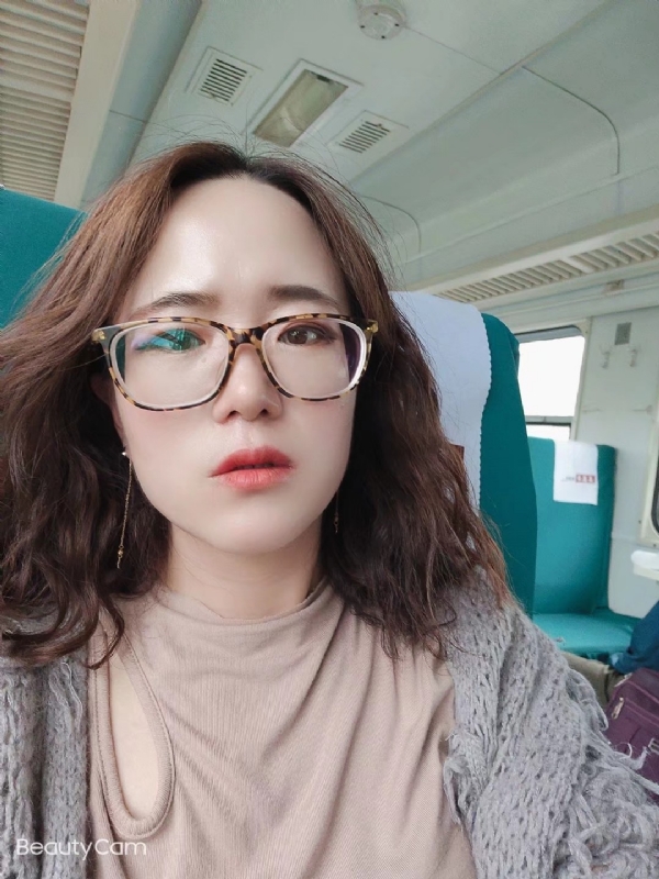 云烟成雨的第一张照片--东莞相亲服务中心