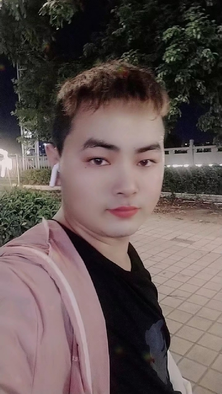 康玖伟的第二张照片--东莞相亲服务中心