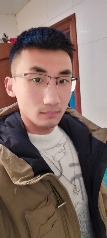 闯红灯吐泡泡的第二张照片--东莞相亲服务中心