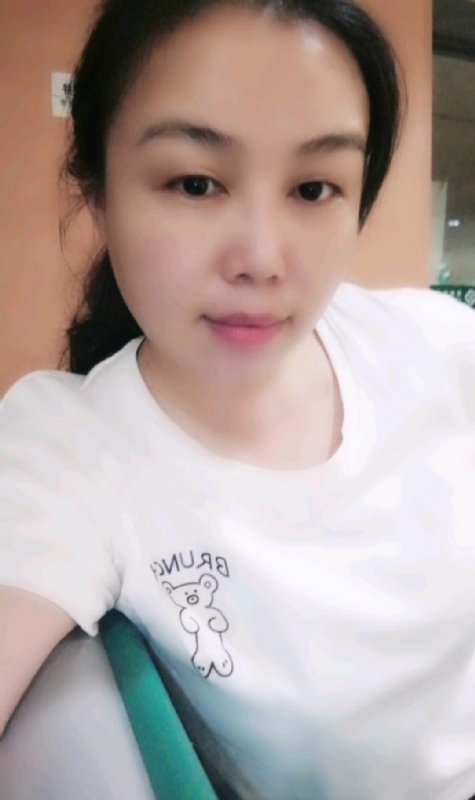 淡淡的云的第四张照片--东莞相亲服务中心