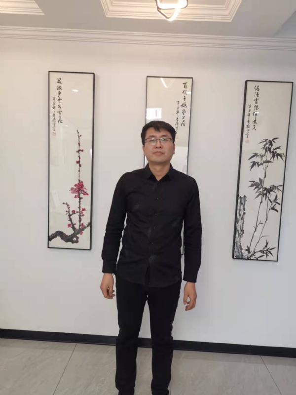 情义比天高的第一张照片--东莞相亲服务中心