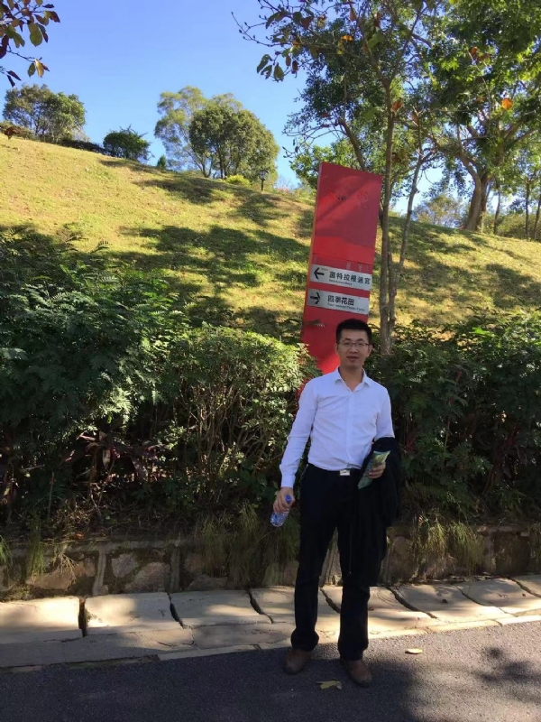 zw的第一张照片--东莞相亲服务中心