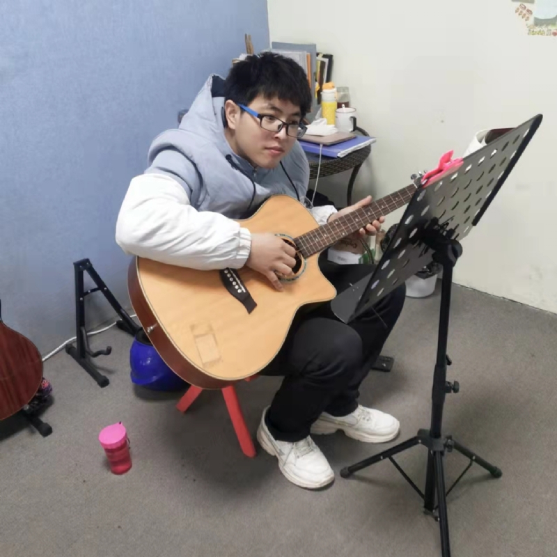 连城诀的第二张照片--东莞相亲服务中心