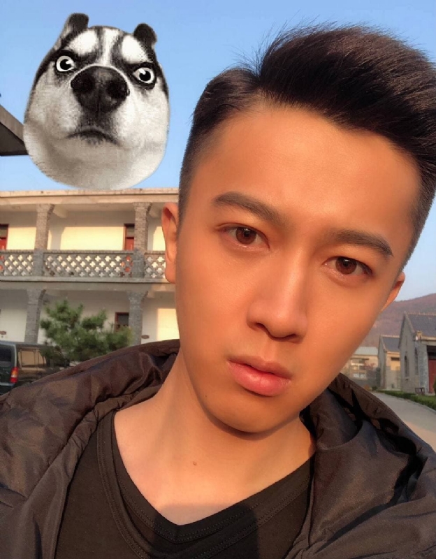 哲的第一张照片--东莞相亲服务中心