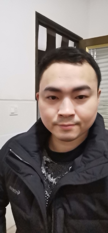 老实人的第一张照片--东莞相亲服务中心