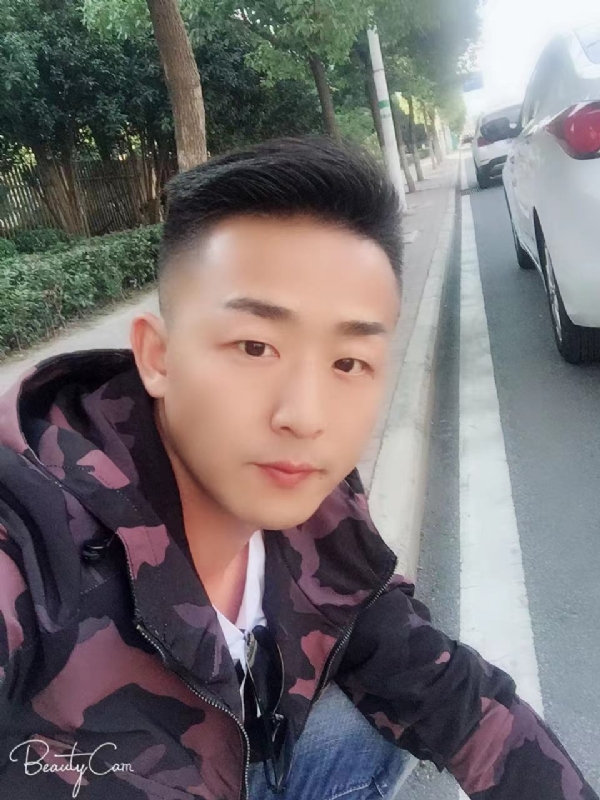 归心的第二张照片--东莞相亲服务中心