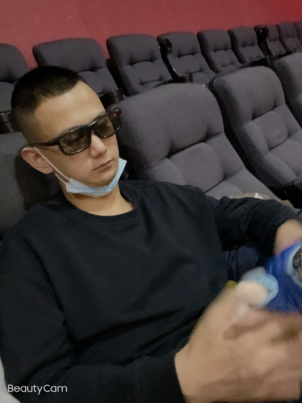 小五的第三张照片--东莞相亲服务中心