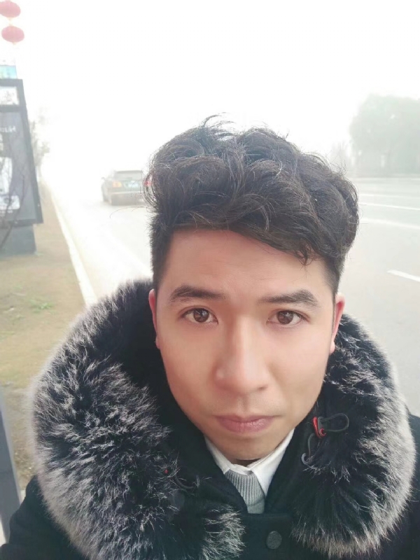 开心快乐每一天的第二张照片--东莞相亲服务中心