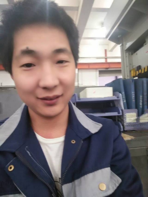 爱是你我的第一张照片--东莞相亲服务中心