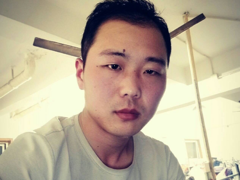 听听那冷雨的第二张照片--东莞相亲服务中心