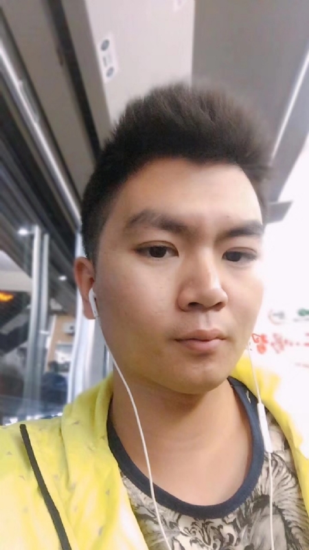 瑞泽的第一张照片--东莞相亲服务中心