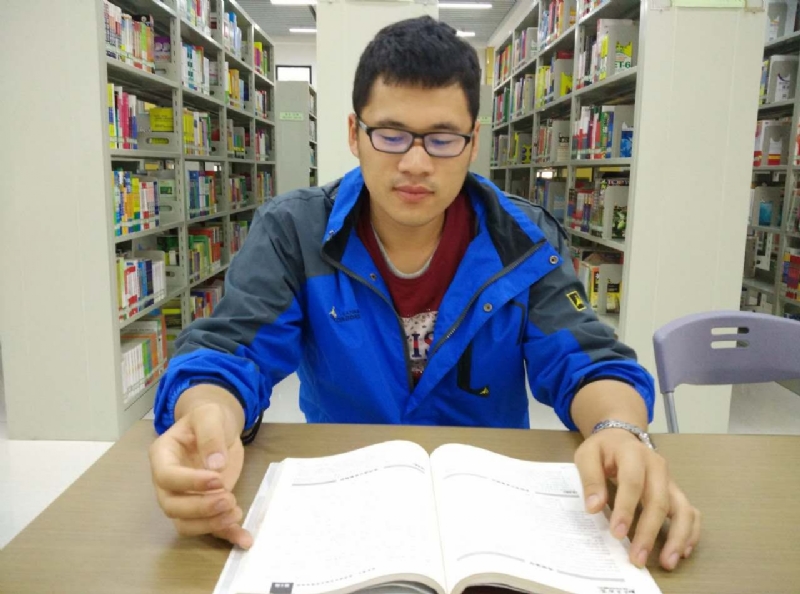 鲮的第四张照片--东莞相亲服务中心