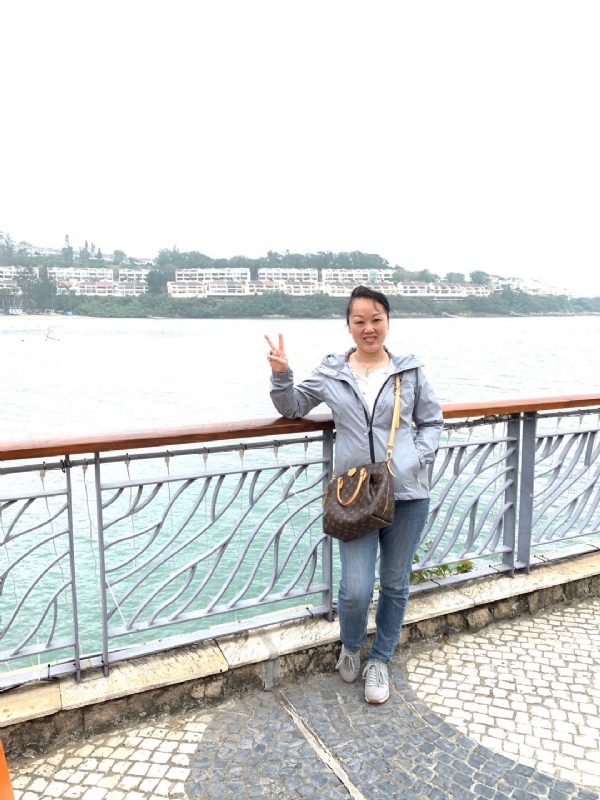 梅子的第三张照片--东莞相亲服务中心