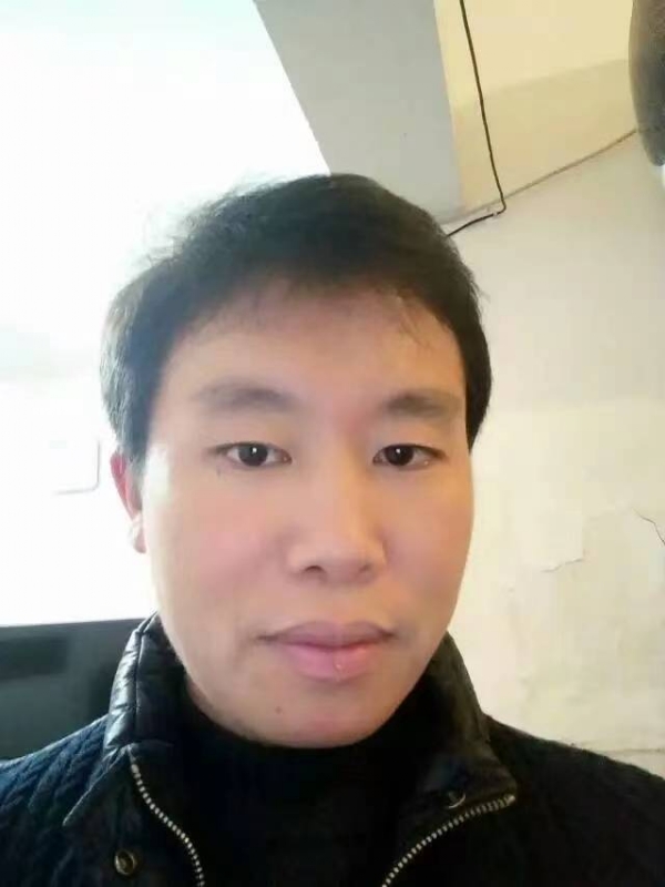 擎天柱的第三张照片--东莞相亲服务中心