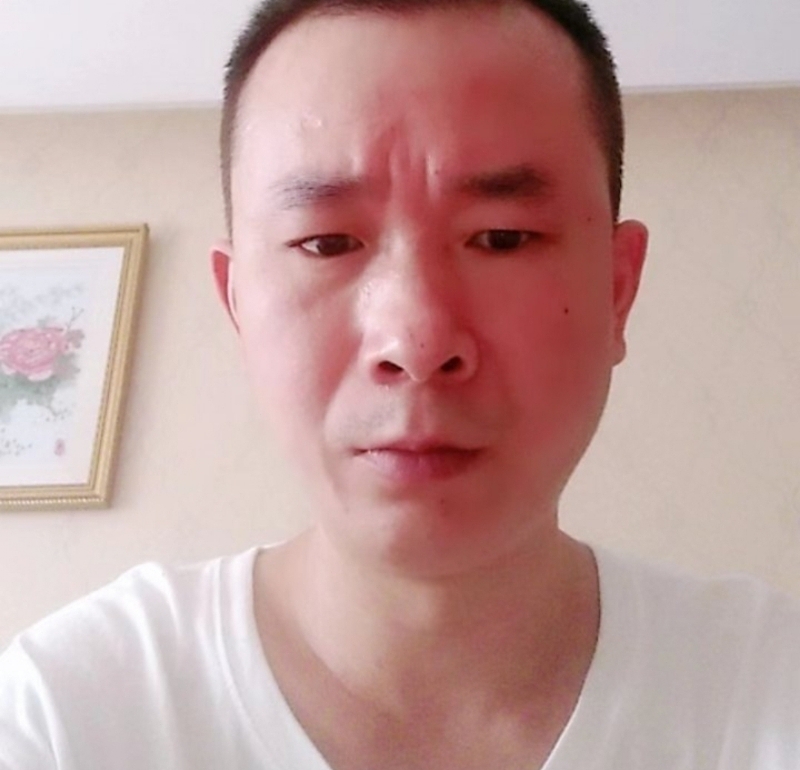 自由飞翔的第一张照片--东莞相亲服务中心