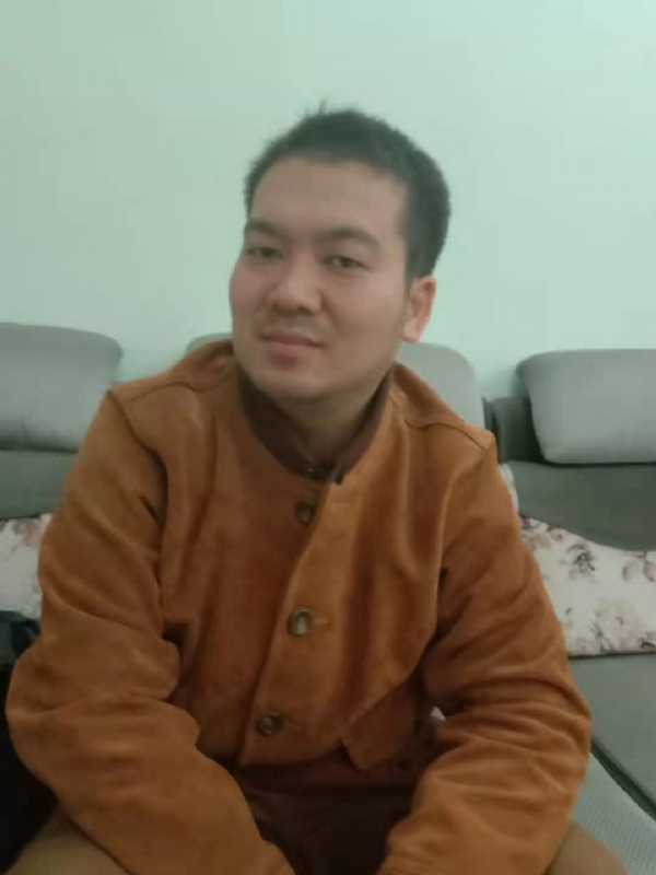 艺民的第一张照片--东莞相亲服务中心