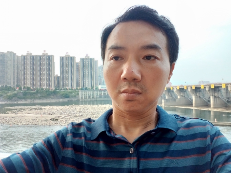 yangguang的第一张照片--东莞相亲服务中心