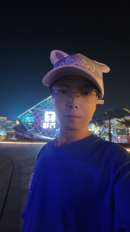 富贵使我们相遇的第二张照片--东莞相亲服务中心