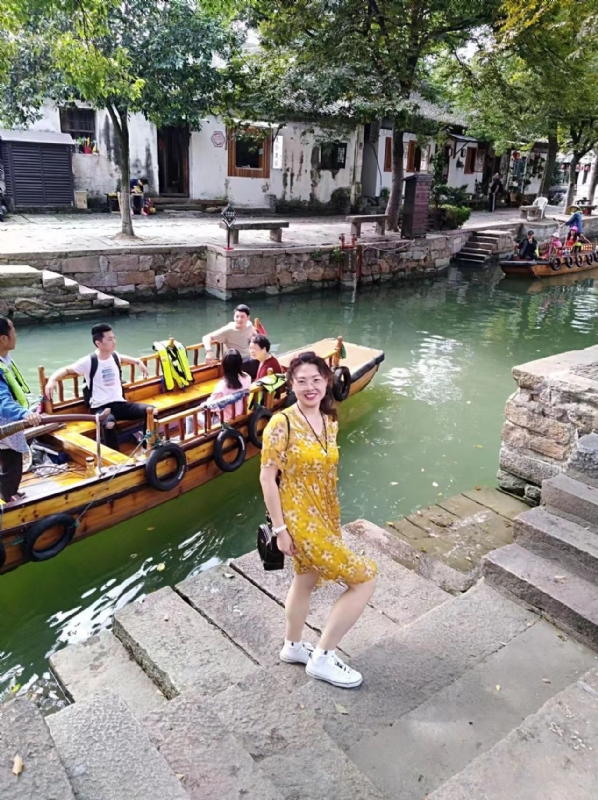 dian的第一张照片--东莞相亲服务中心