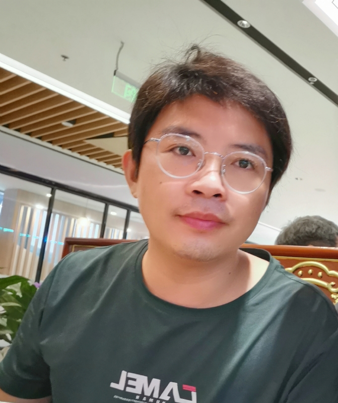 陆迅的第三张照片--东莞相亲服务中心