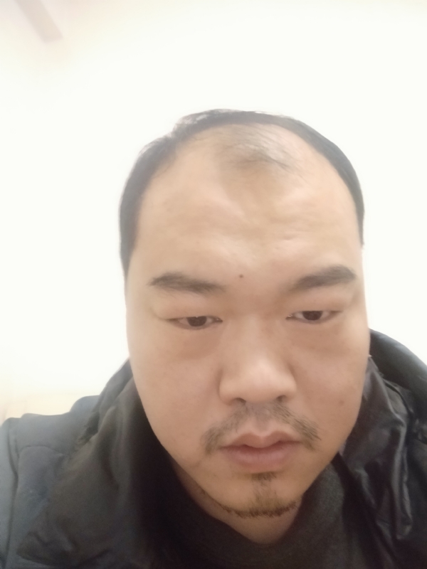 海阔天空的第一张照片--东莞相亲服务中心