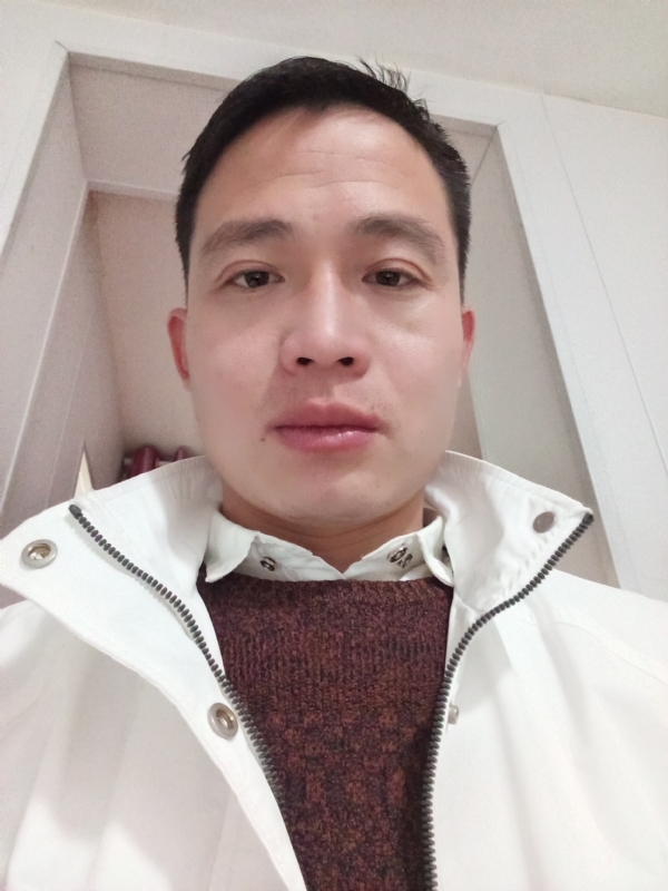 忧伤还是快乐的第一张照片--东莞相亲服务中心