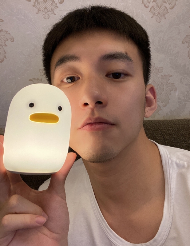 绝世大冤种的第三张照片--东莞相亲服务中心