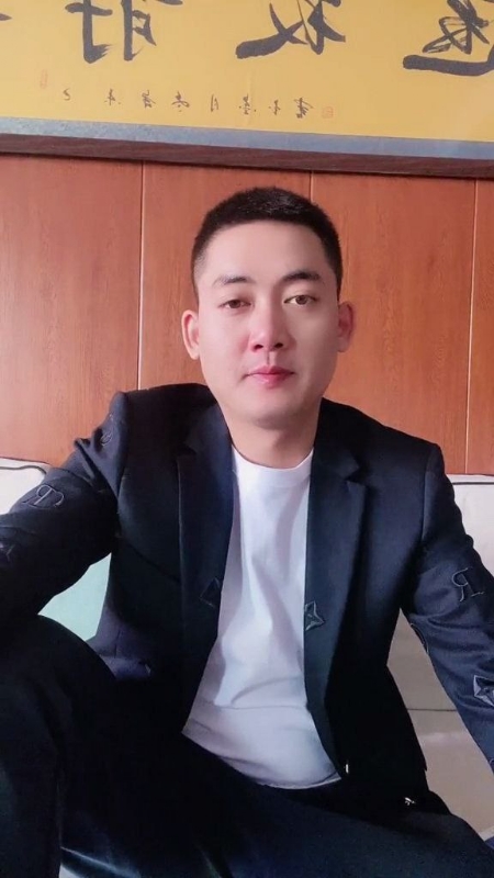 李泽胜的第一张照片--东莞相亲服务中心