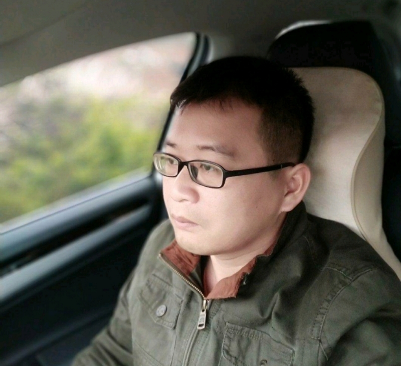 海风吹动你的心的第一张照片--东莞相亲服务中心