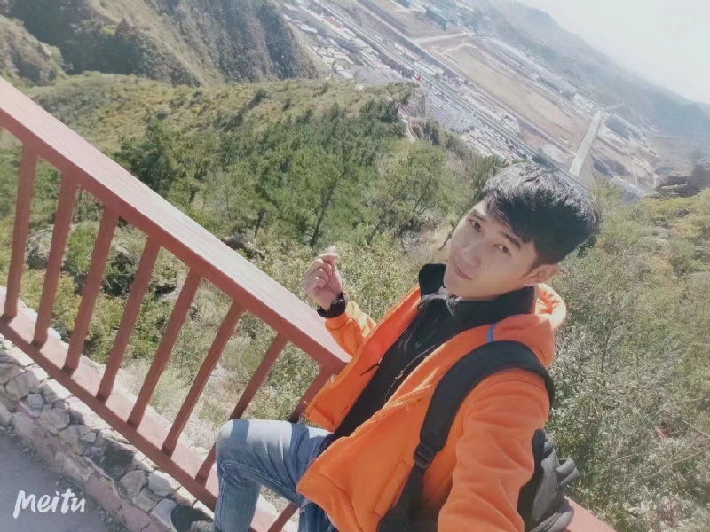 小啊鹏的第一张照片--东莞相亲服务中心